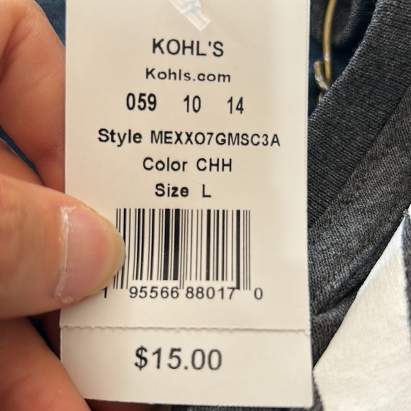 NWT MAD Engine in Size Large - Picture 3 of 3